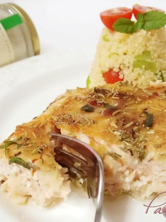 Una foto de Lomos de salmón con costra de cebolla