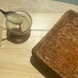 Sweet tahini glaze for cakes