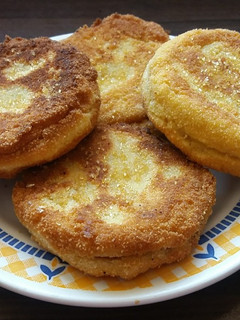 Una foto de Dorayaki crujiente