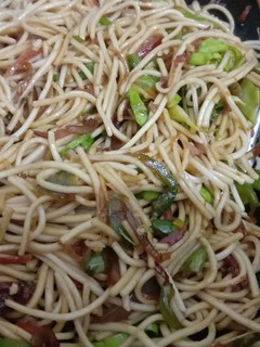 A picture of Noodles.