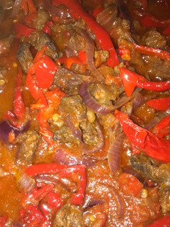 A picture of Shredded beef sauce.