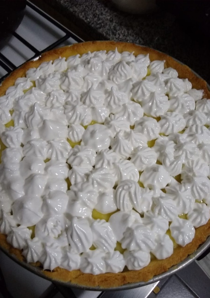 Una foto de Lemon Pie fácil, esta vez lo hacés para el mate ;)