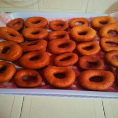 A picture of Lemon doughnuts.