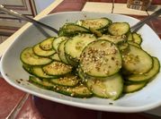 Une photo de concombre piment