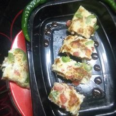 A picture of Egg veg roll.