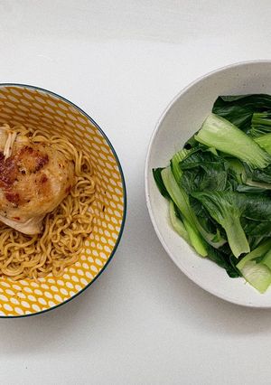 Hình của món Mì trộn indomie.