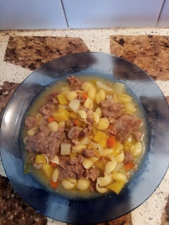 Una foto de Guiso rápido de carne y chorizo