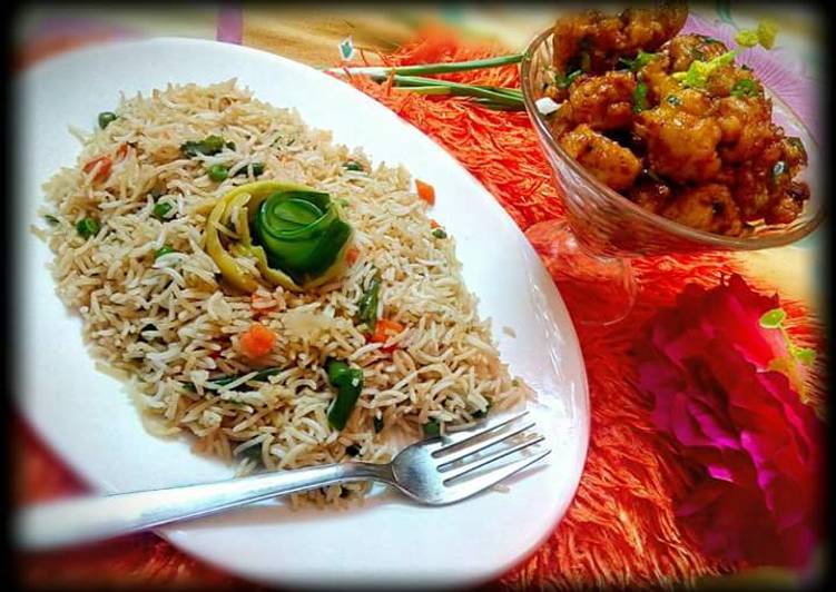 Recipe of Favorite Gobhi Manchurian with Veg Fried Rice