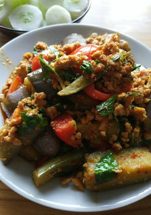 Foto resep Ayam Kemangi Ala Thai