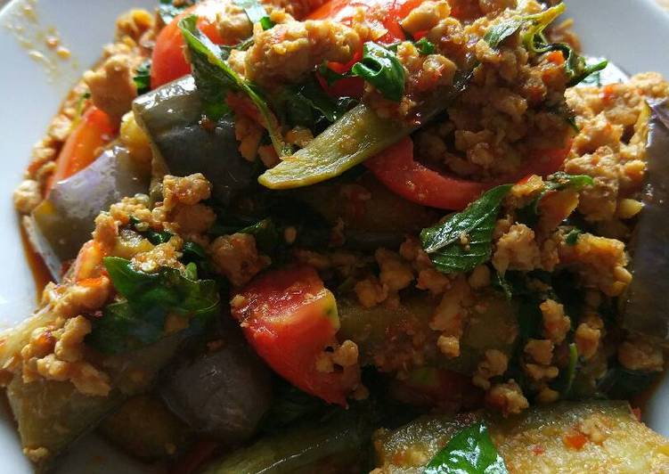 Ayam Kemangi Ala Thai