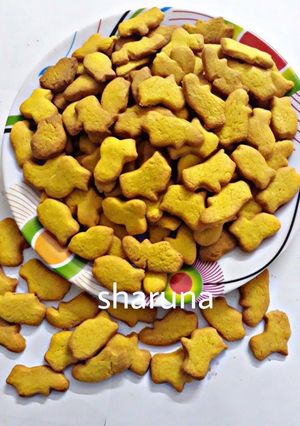 A picture of Eggless Custard Mini Cookies.