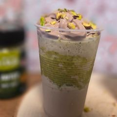A picture of Pistachio frappuccino.