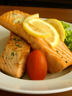 Foto resep Steak salmon (lemon butter)