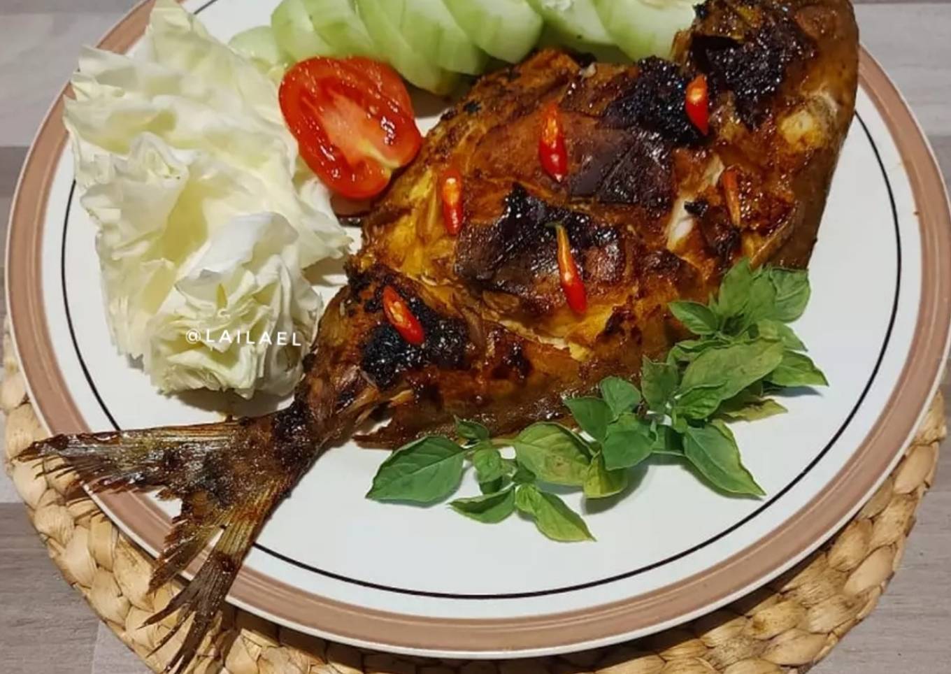 Bawal Hitam Bakar