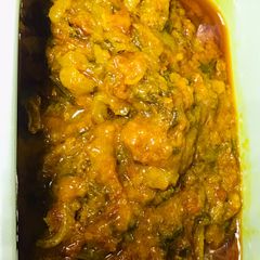A picture of Turai gosht curry.