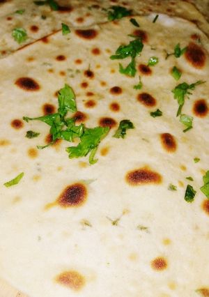 A picture of 3 -ingredients flat bread.