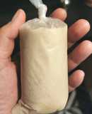 Bolis de cacahuate y leche de almendra