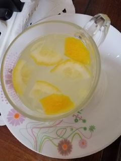 صورة لوصفة شراب الزنجبيل مع الليمون