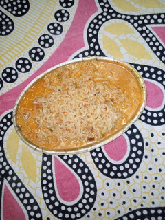 क्रीमी मैगी सुप (creamy maggi soup recipe in Hindi) रेसिपी मुख्य फोटो