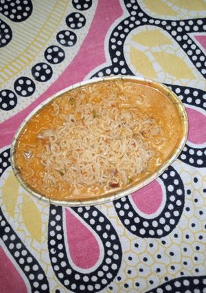क्रीमी मैगी सुप (creamy maggi soup recipe in Hindi) रेसिपी मुख्य फोटो