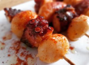Foto principal de Brocheta de pulpo y patata