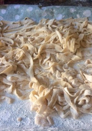 Una foto de Tagliatelle caseros al parmigiano