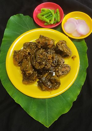 પાત્રા (Patra Recipe In Gujarati) રેસીપી મુખ્ય ફોટો