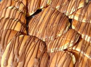 Une photo de Pancakes 🥞 facile et rapide ✨la meilleure recette pour le petit déjeuner ☕