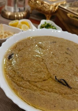 A picture of Daal Moong,chana,bajra khichri.