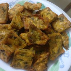 Coriander Delight (Kothimbir Vadi) A picture of Coriander Delight (Kothimbir Vadi).