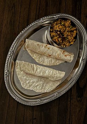 ময়দার রুটি (Maidar roti recipe in Bengali) রেসিপির প্রধান ছবি