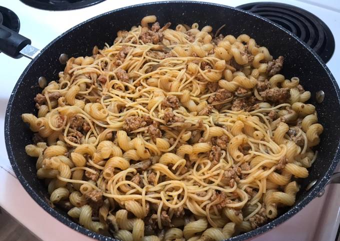 Step-by-Step Guide to Make Speedy Pasta Navy Style with Mushrooms
