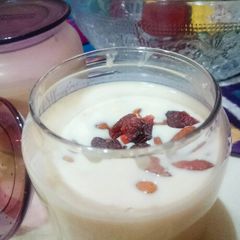 Overnight Oatmeal with Almonds & Dried Cranberries A picture of Overnight Oatmeal with Almonds & Dried Cranberries .