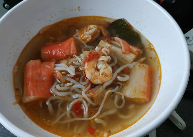 Tom Yum Shirataki Noodle