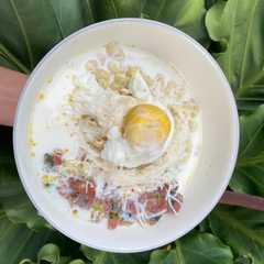 A picture of Internet Suju (Indomie telur kornet susu keju).