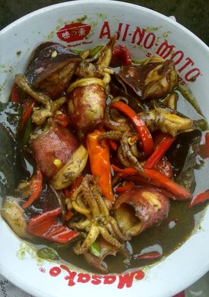 Foto resep Cumi hitam pedas