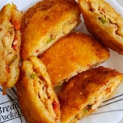 A picture of Bread Pockets.