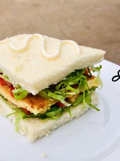 Hình của món Bánh mỳ Sandwich trứng.