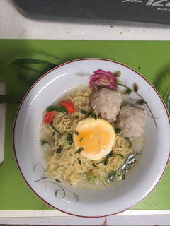 Foto resep Week 2 : Bakso Isi Ayam Cincang Pedas!