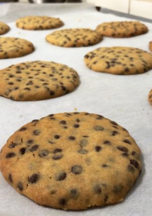 Φωτογραφία της συνταγής Cookies με κομμάτια σοκολάτας