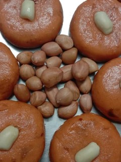 வேர்கடலை குல்கந்து பர்பி (Verkadalai khulkand burfi recipe in tamil) செய்முறை முக்கிய புகைப்படம்