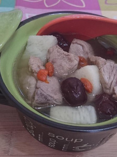 山藥紅棗排骨湯 的食譜成品照片