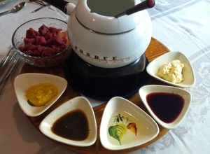 Una foto de Fondue Bourguignone-Fondue de Carne