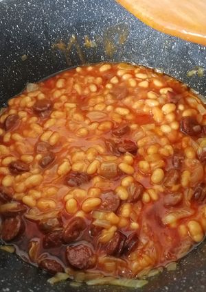Kolbászos bab recept fotója