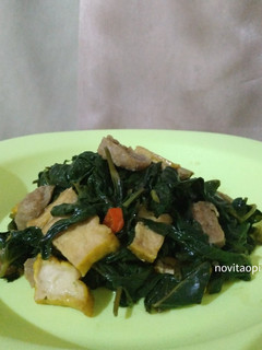 Foto resep Tumis Kangkung Bakso Tahu