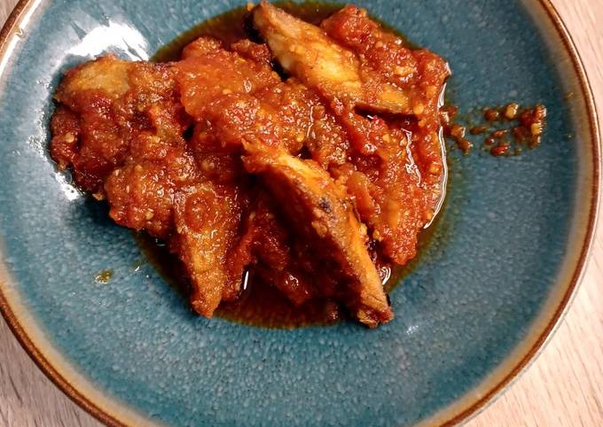 Resep Ikan Pindang Tongkol Balado Oleh Nurul Istiqamah Rauf Cookpad