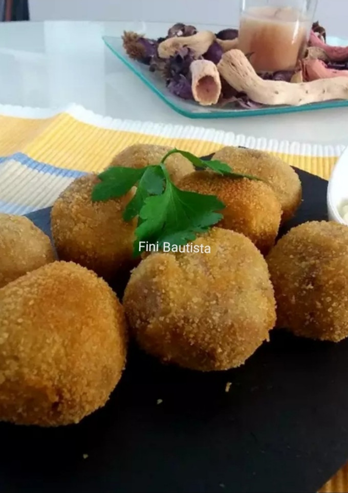Una foto de Bolitas de morcilla (croquetas)