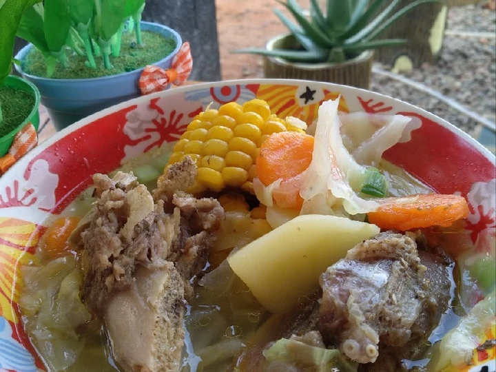 Langkah Mudah untuk Membuat Resep Sop Tulang Sapi yang Lezat Sekali Anti Ribet, Lezat Sekali