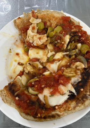 Una foto de Pizza vegana en sartén