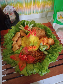 Foto resep Tumpeng nasi kuning